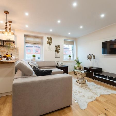 Apartament Zloty Jelonek - 4 Osobowy Na Placu Ratuszowym - Space Apart Jelenia Góra Exteriör bild